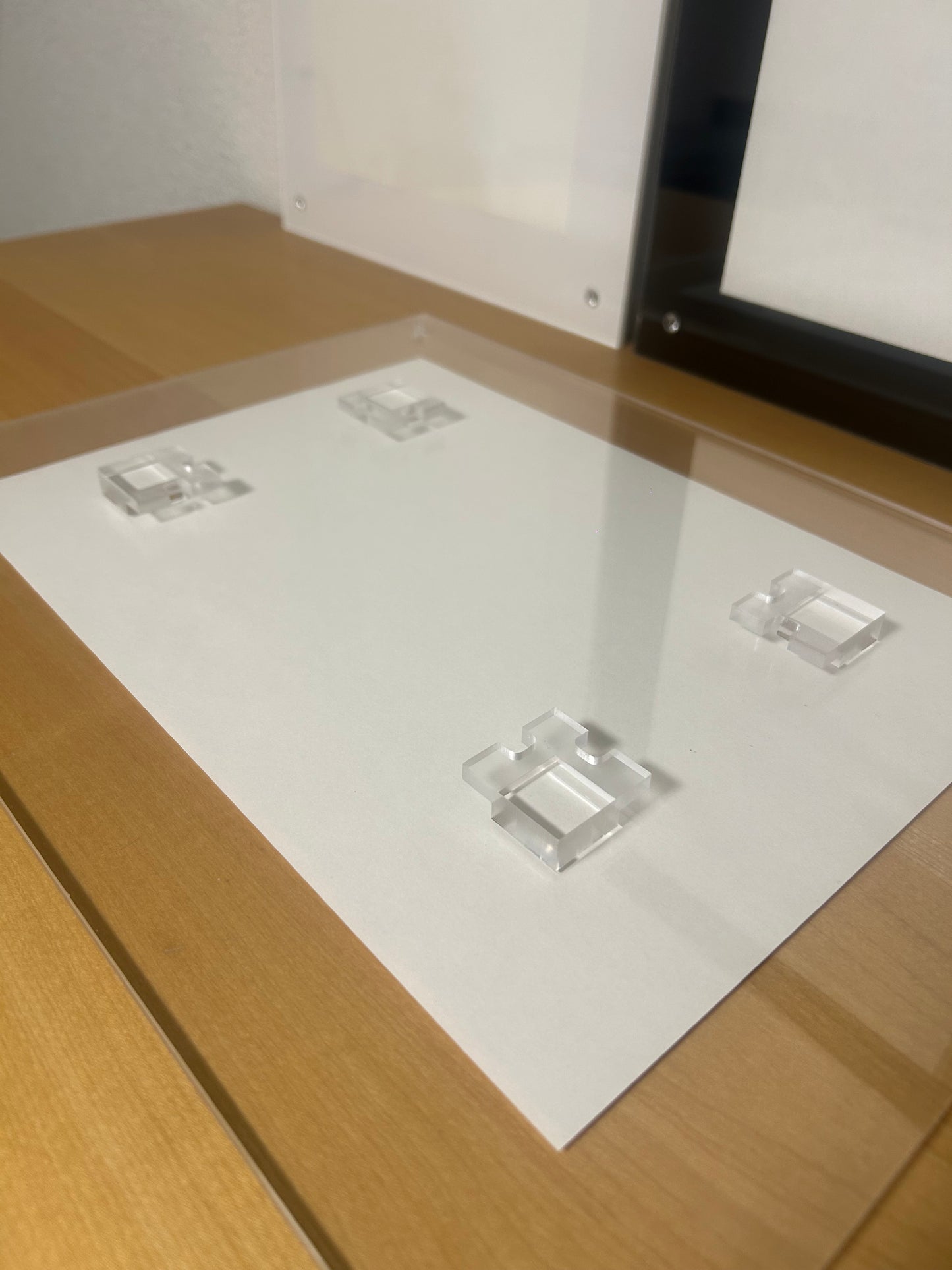 Plexirahmen transparent